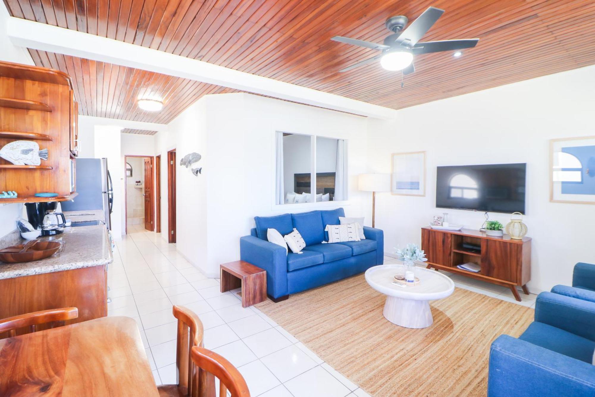 Flamingo Marina Resort Pacific North Coast Rum bild